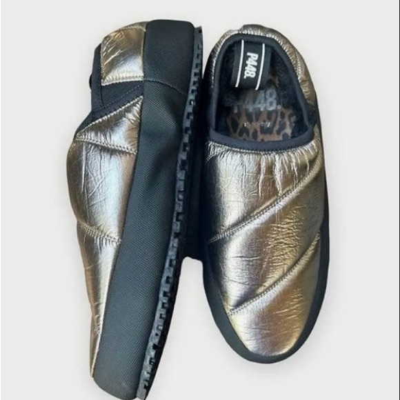 P448 Laby Slip-On Quilted Sneaker Slipper in Golnyl Metallic Gold Size 41 - Picture 3 of 5